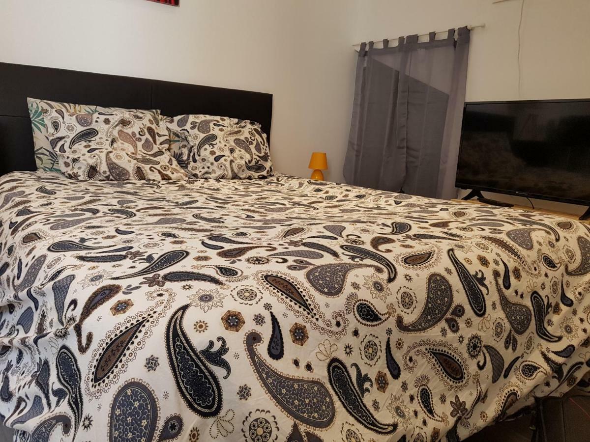 Studio Equipe Centre Ville Apartman Le Creusot Kültér fotó